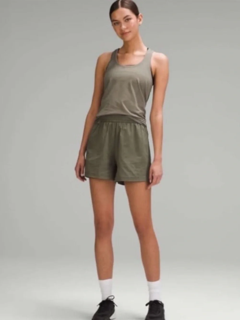 GUC Lululemon Matching Set. Size Top 6/Bottom 4